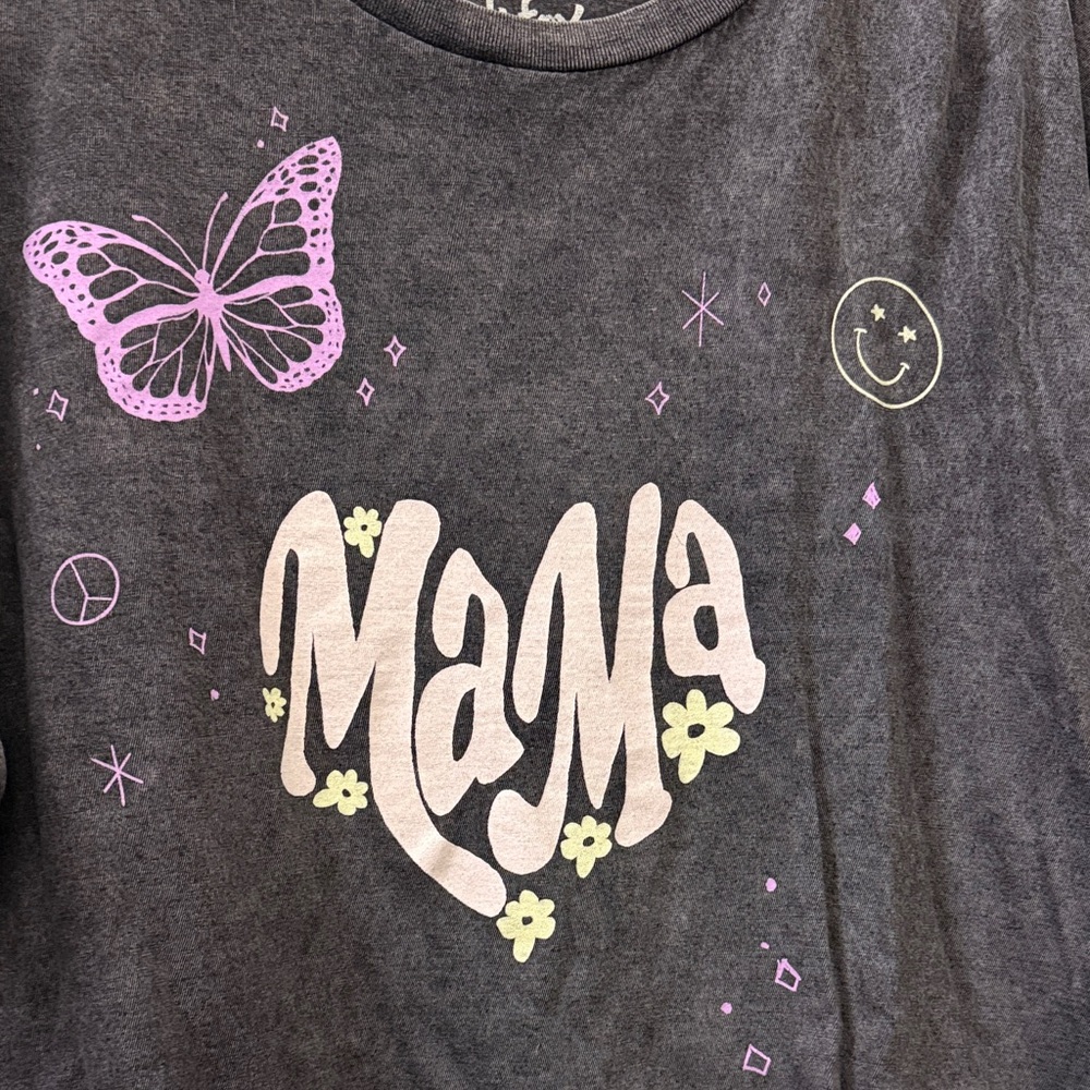 Slyfox Threads Distressed crop Mama tee - Picture 2 of 5
